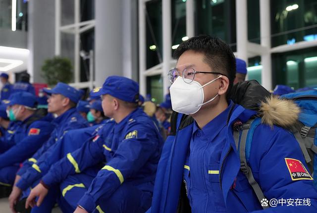 程昊：我是記者，也是名...